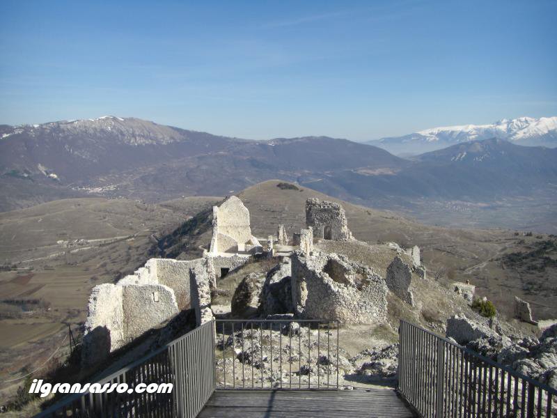 rocca calascio castle