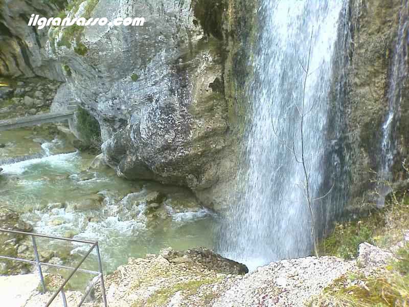 VITELLO D'ORO WATERFALLS